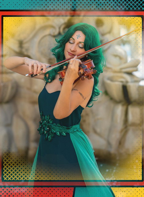 Giuggi Cosplay Violinist